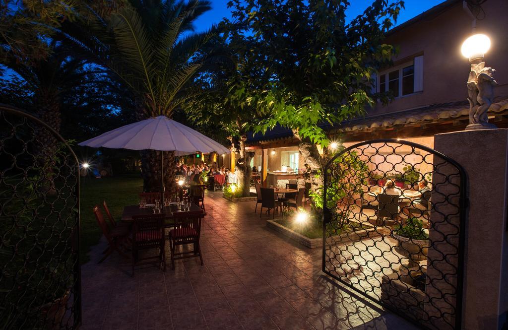 Camping Resort Les Champs Blancs Agde Εξωτερικό φωτογραφία